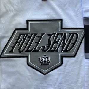 New FULL SEND Kings Hockey Jersey, Grey/White & Black Nelk Boys Size Large Men
